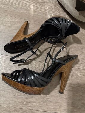 Jessica Simpson Black Heels Sz 8